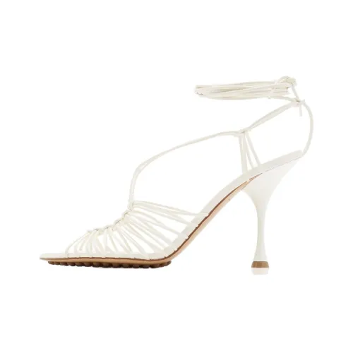 Bottega Veneta Точка Сандалии в римском стиле Женские Белые