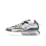 Серебристый