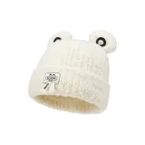 Молочно-белый