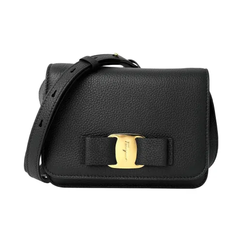 FERRAGAMO Кожа Сумка через плечо Сумка на плечо Женская Черная