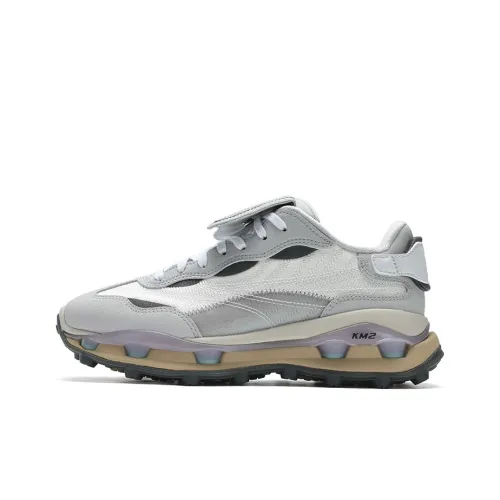 FILA KM2 Беговые кроссовки Низкие FILA Белый/Лунно-каменный серый Женские