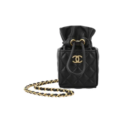 CHANEL Сумки через плечо Унисекс