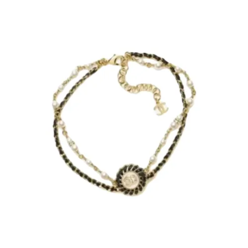 CHANEL Женские браслеты
