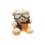 Чёрный топ с апельсиновой сумкой через плечо