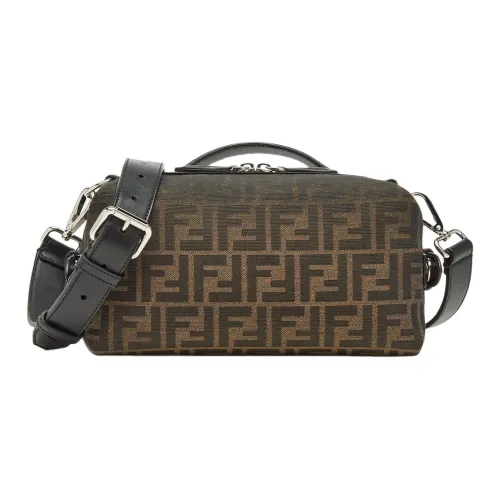 FENDI Сумка через плечо из телячьей кожи маленькая сумка мужская коричневая