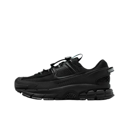 Nike ZOOM VOMERO ROAM Беговые кроссовки Низкий Топ Черный Женский