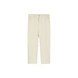 Молочно-белый