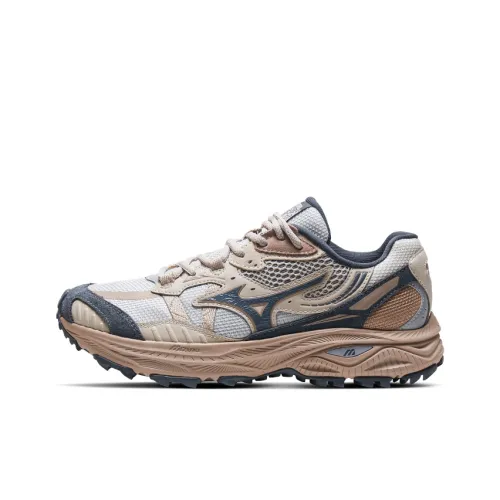 Mizuno Racer ADV Low Топ Беговые кроссовки Унисекс Песочный