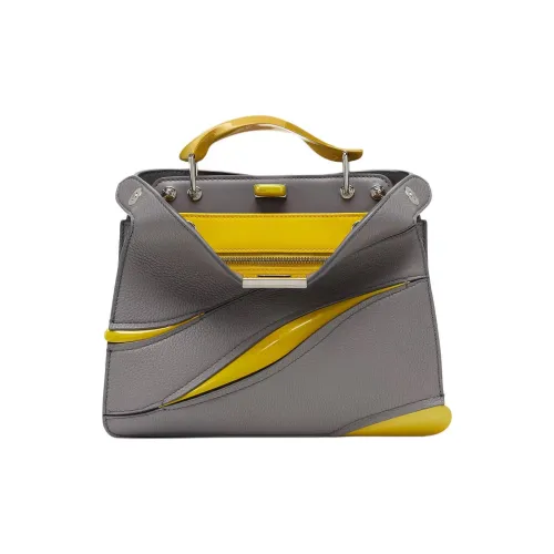 FENDI MAD Коллаборация Peekaboo ISeeU Телячья кожа Сумка через плечо Сумка Маленькая Мужская Серого цвета