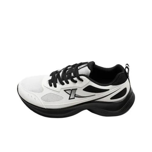 XTEP Slip-resistant Abrasion-resistant Low Top Casual Running Shoes Men's White Black XTEP Противоскользящие Износостойкие Низкие Топ Повседневные Беговые Кроссовки Мужские Белый Черный