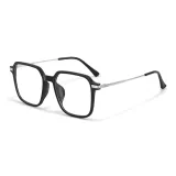 Ярко-черный