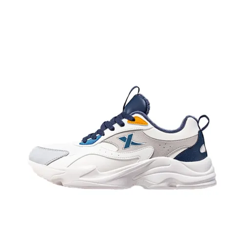 XTEP Амортизаторы Shock с противоскользящей теплоизоляционной защитой низкий топ повседневные беговые кроссовки мужские белые и синие