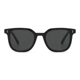 Черная оправа с черно-серыми линзами