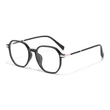 Ярко-черный