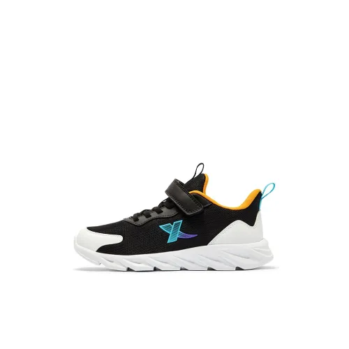 XTEP Slip-resistant Abrasion-resistant Low Top Детская беговая обувь Черный Белый Оранжевый