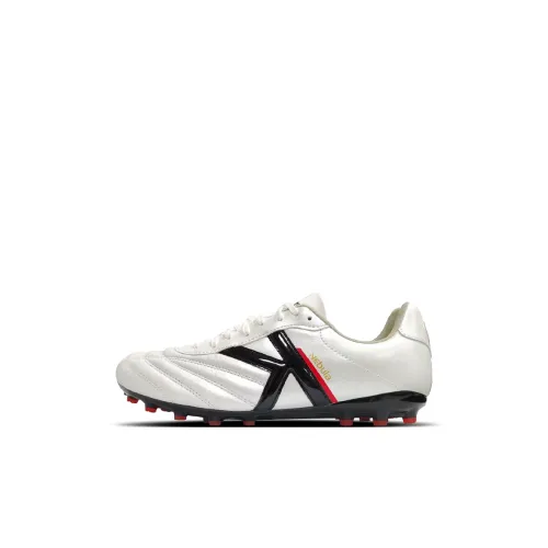 KELME Nebula series Детская футбольная обувь с низким верхом Kids