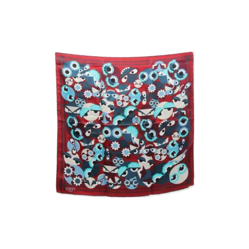 FENDI Шелковые шарфы для женщин