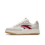 Белый, серый, красный