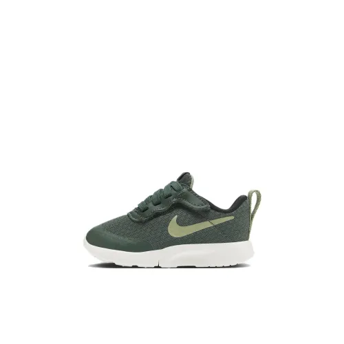 Nike Tanjun EasyOn Low Топ Обувь для малышей Зеленый Infant And Toddler