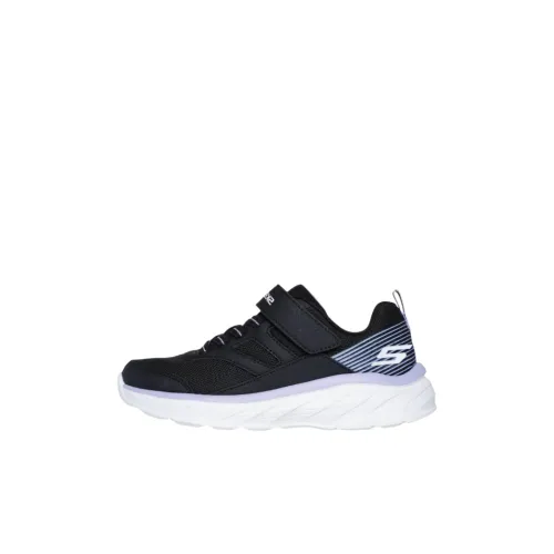 Беговые кроссовки Skechers Kids Low Top Черный/Лаванда для дошкольников