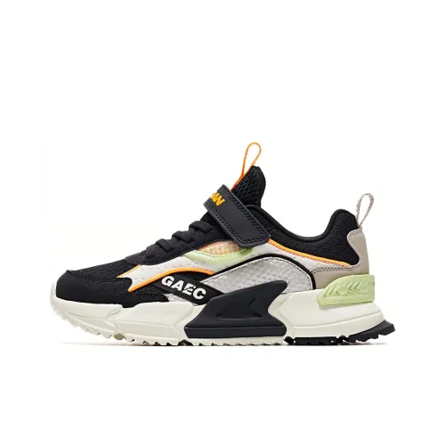 QIAODAN Slip-resistant Abrasion-resistant Low Top Kids Lifestyle Shoes Black Ivory Teenagers QIAODAN Противоскользящие Износостойкие Низкие Кеды для Детей Lifestyle Черный Айвори Подростки