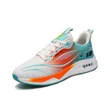 Белый и оранжевый