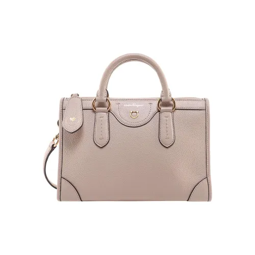 Ferragamo Телячья кожа Тоут Сумка Сумка для покупок Сумка через плечо Сумка Маленькая Женская Бежевая