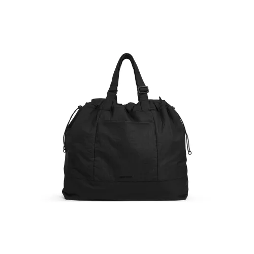 CHARLES KEITH Нейлоновая сумка через плечо женская черная овсяное молоко