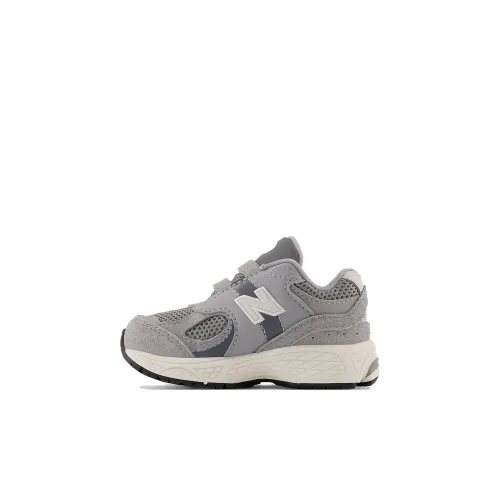 New Balance NB 2002R Дышащая Низкая Обувь для Малышей Серый Белый Infant и Toddler