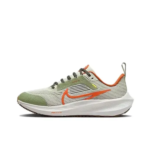 Nike Air Zoom Pegasus 40 Устойчивый к истиранию Дышащий Низкий Топ Детская Беговая Обувь Зеленый Оранжевый Белый