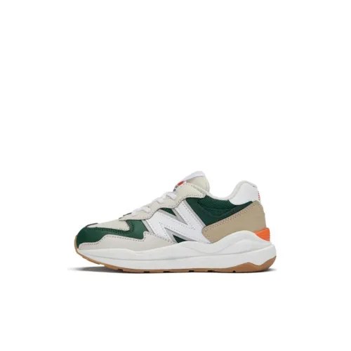 NEW BALANCE KIDS Беговые кроссовки Низкий верх Бежевый/Зеленый Kids