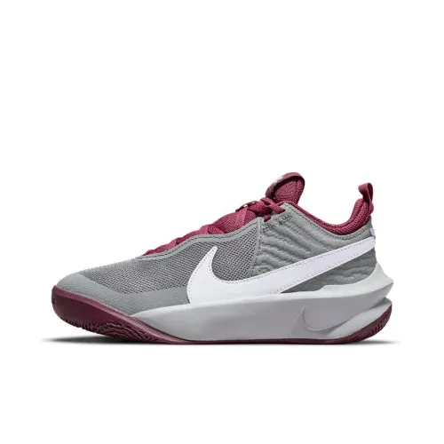 nike Team Hustle D 10 Low Топ Детские Баскетбольные Кроссовки Серый Красный Подростки