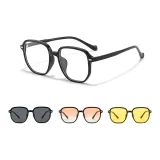 Ярко-черный