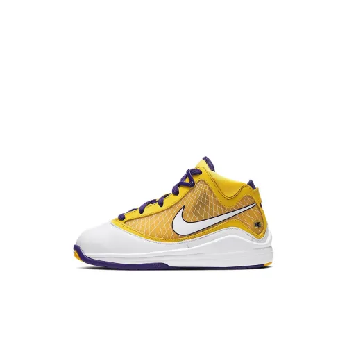 nike Lebron 7 MID Топ Kids Lifestyle Shoes Пурпурный Lakers Золотой Children Возраст 3-7 лет