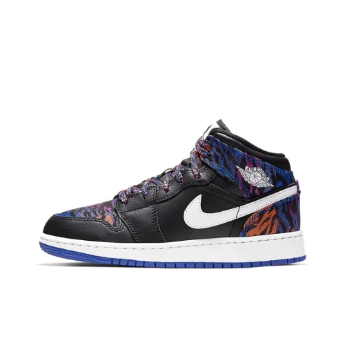 Jordan Air Jordan 1 MID Устойчивый к истиранию Отскок MID Детские баскетбольные кроссовки Черный