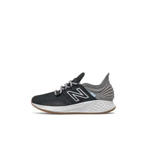 New Balance NB Свежий Пена Series Низкий Топ Детские Беговые Кроссовки Черный Серый Дети Возраст 3-7 Лет