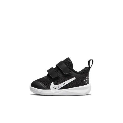 Nike Omni MULTI Court Обувь для малышей Низкий Топ Малыш