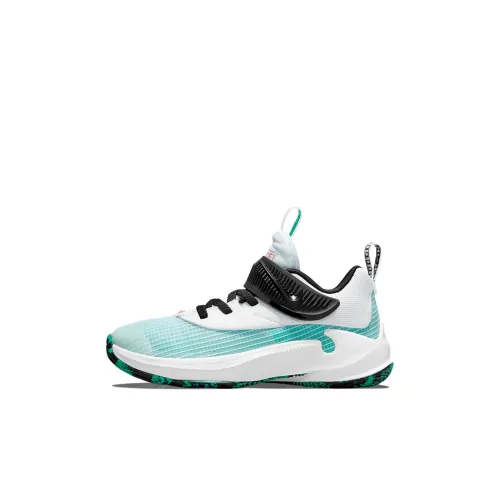 Nike Freak 3 Giannis Low Топ Баскетбольные кроссовки для игры Белый Изумрудно-зеленый Дети Возраст 3-7 лет