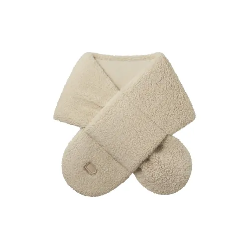 BANANA IN Вязаные шарфы Женские