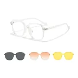 Прозрачный