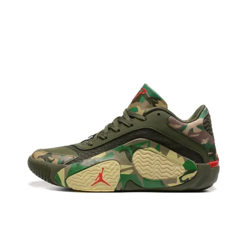 Джордан Tatum 2 AERIAL Powers'S PE Противоскользящий Устойчивый к истиранию Низкий Топ Баскетбольные кроссовки Мужской Зеленый