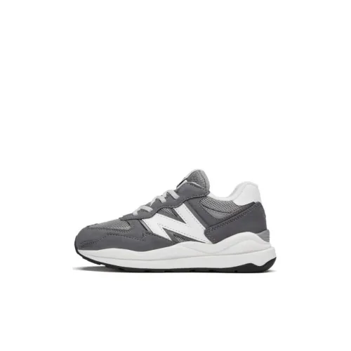 New Balance NB 5740 Series Низкие Беговые Кроссовки Серого Цвета для Детей Возрастом 3-7 Лет
