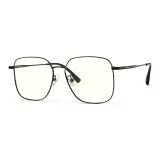 Яркий черный