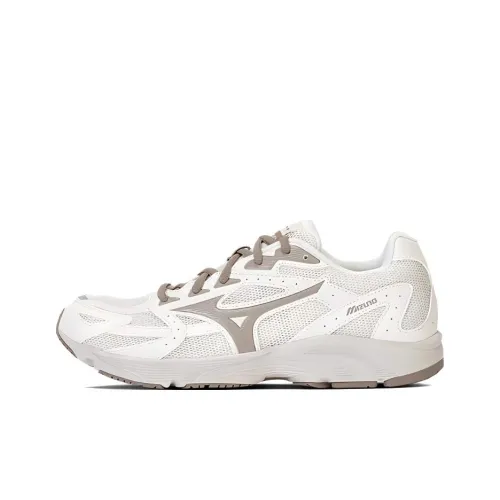 Mizuno SPARK CN Беговые кроссовки Низкие Топ Бежевый/Коричневый Унисекс