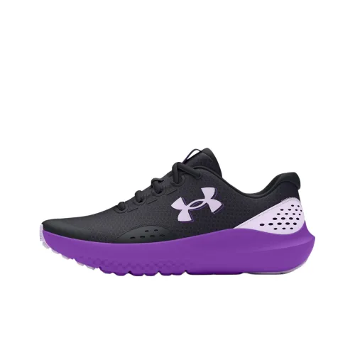 Under Armour Surge 4 Детские беговые кроссовки Низкий топ Черный/SALT Фиолетовый Школьный возраст