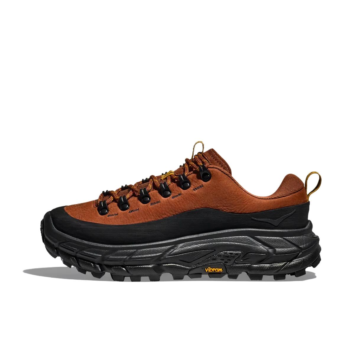 hoka one challenger mid