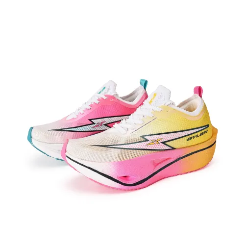 BYLEN Беговые кроссовки Низкий верх Несовпадающие Белый Оранжевый Розовый Унисекс