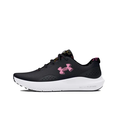 Under Armour Surge 4 Low Беговые кроссовки Женские Черные