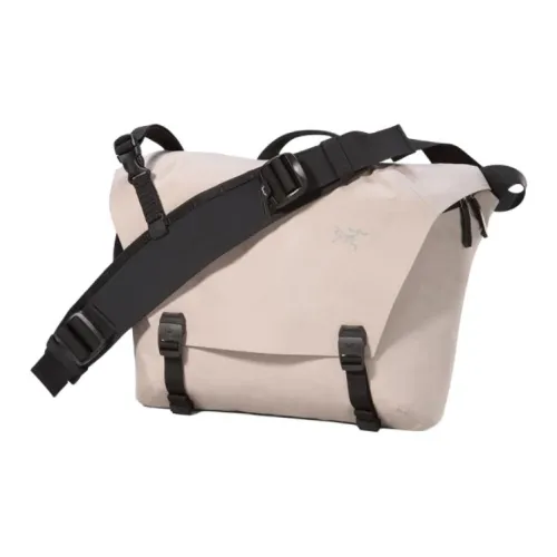 Arcteryx Granville Туристические сумки Бежевый Унисекс