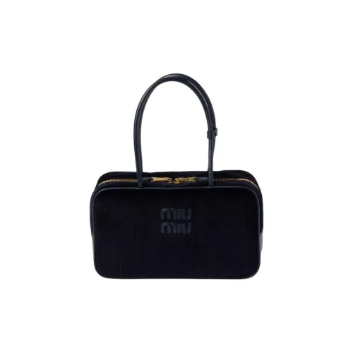 MIU MIU Сумки Женские